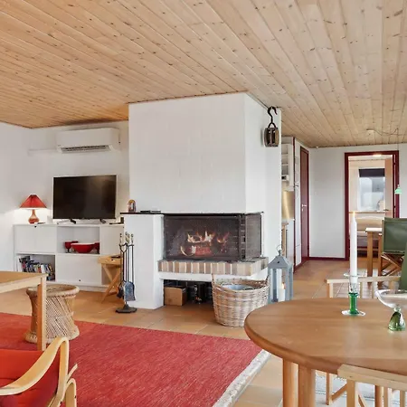 Holiday home Cozy Summer House Near Sea And Nature Harboor